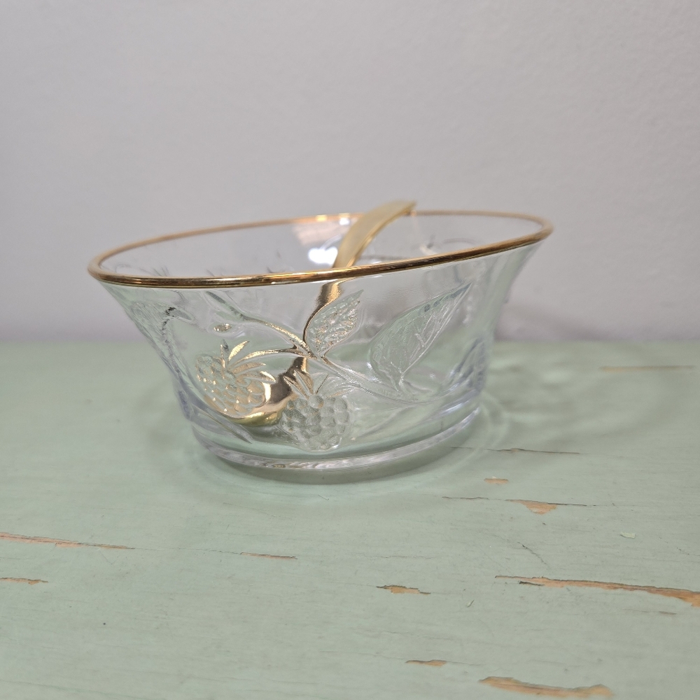 Glass Gold Rasberry Relish Jam Dish with Spoon Vintahe - Picture 2 of 4